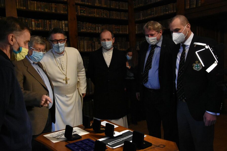 From the event of the Presentation of the Holy Nail